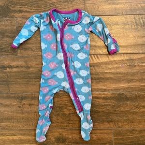 KicKee pants 3-6 months onesie zipper pajamas. Blue and purple